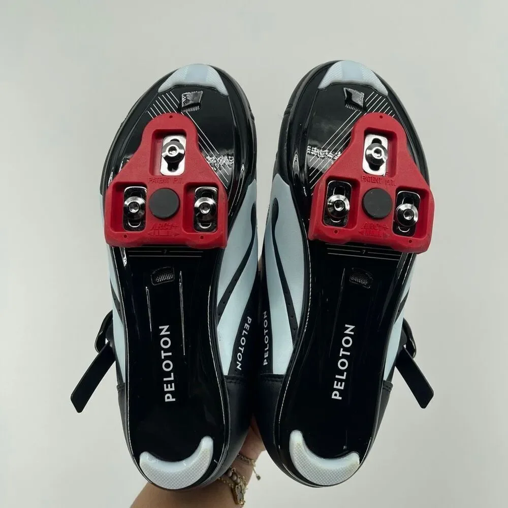 Peloton Unisex Cycling Shoes US 6–6.5 EU 37 Black Red Delta Cleats Spin Bike